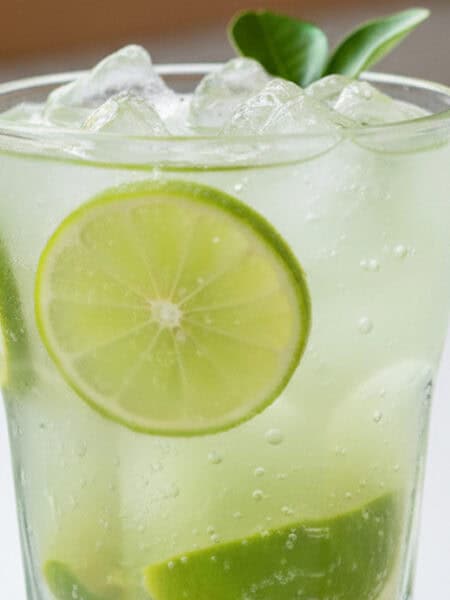 Caipirinha de limão