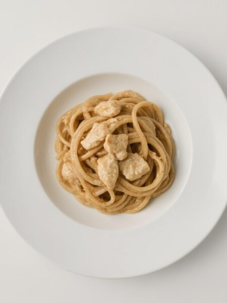 macarrão cremoso com frango