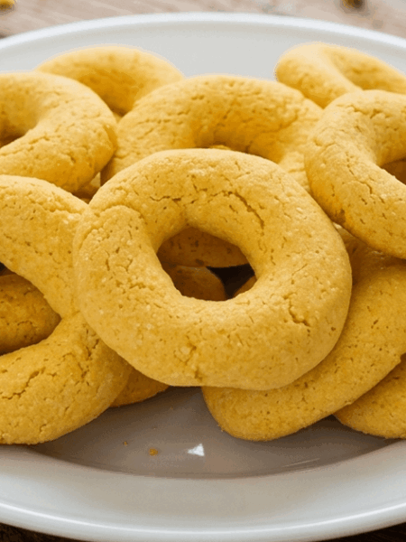 Rosca de Fubá Caseira
